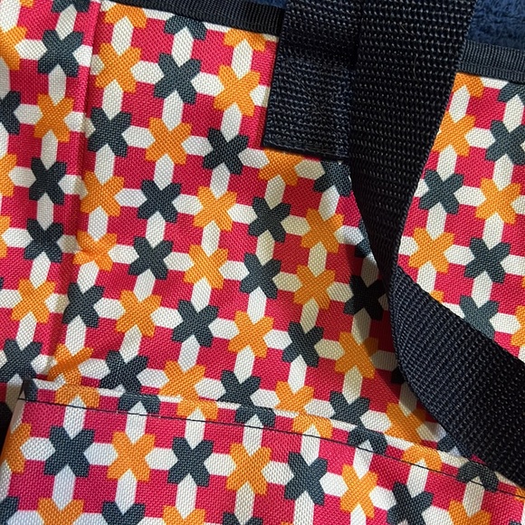 New Thirty One tote - Picture 2 of 12